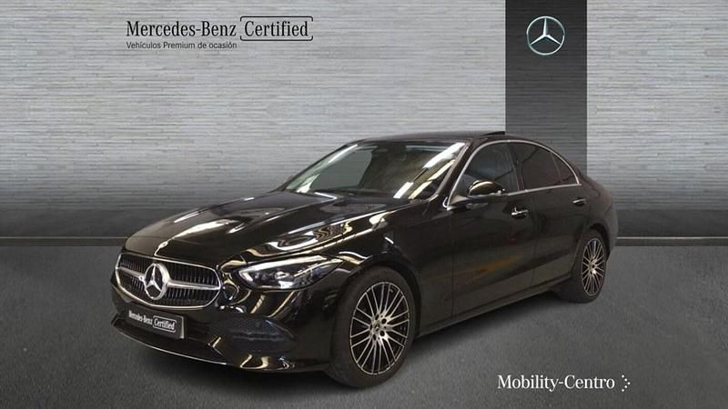 Negro obsidiana Usado 2024 Mercedes C220 Berlina | 42.900 € (Buen precio) - Imagen 1/4