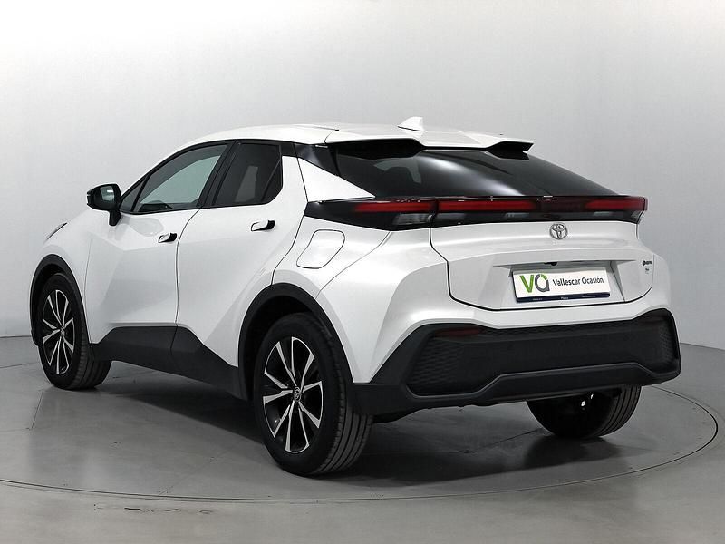 Usado Toyota C-HR Advance 140 CV (102 kW) 2024 Blanco SUV