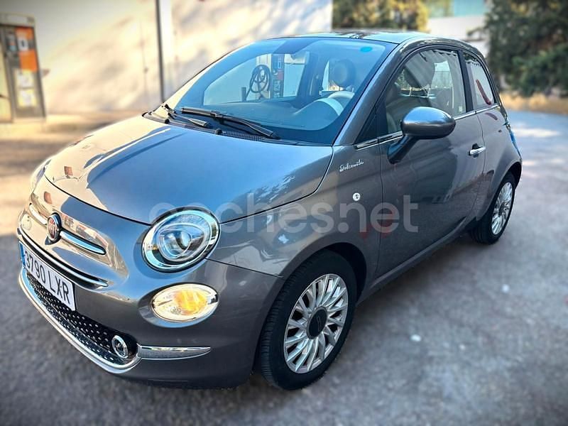 Usado Fiat 500 Dolcevita 71 CV (52 kW) 2022 Gris / plata Berlina