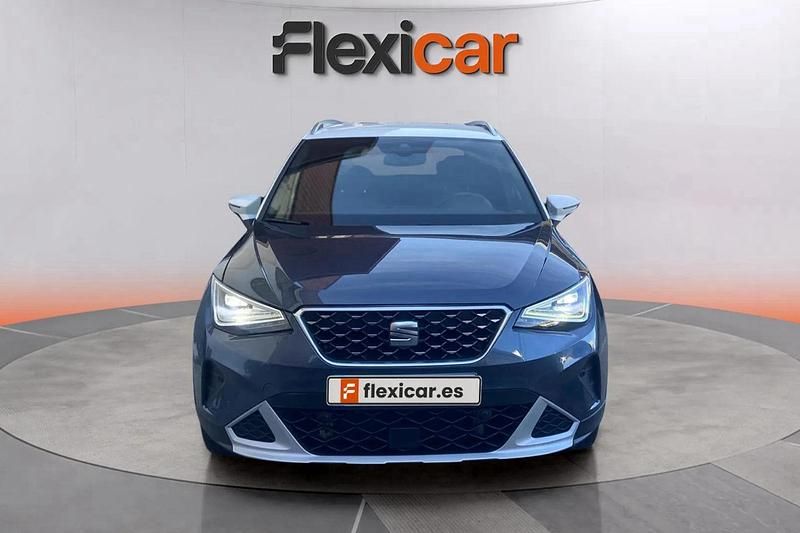 Usado Seat Arona Xperience 110 CV (80 kW) 2022 Blanco SUV