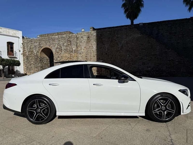 Usado Mercedes CLA200 150 CV (110 kW) 2021 Blanco Coupe