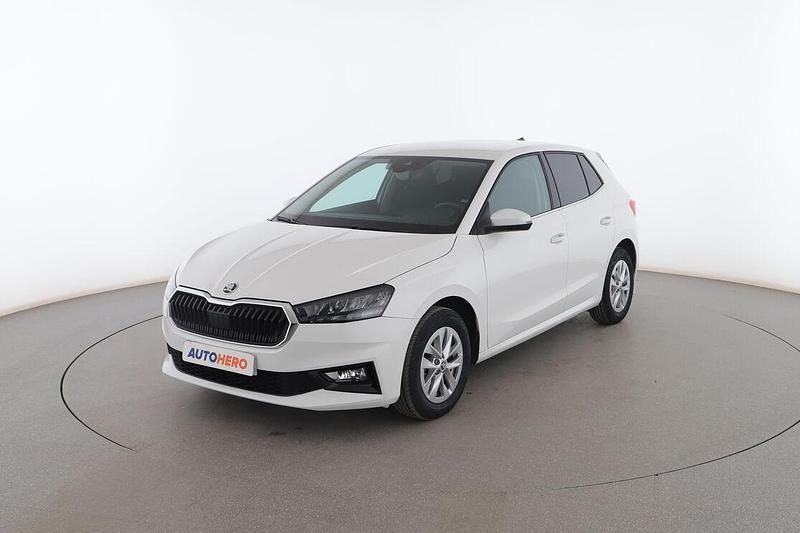 Blanco Usado 2022 Skoda Fabia Utilitario | 17.299 € (Un poco caro) - Imagen 1/3
