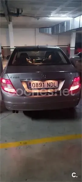 Usado Mercedes 200 75 CV (55 kW) 1993 Gris / plata Familiar