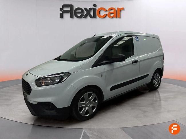 Usado Ford Tourneo Courier Trend 100 CV (73 kW) 2020 Blanco Monovolumen