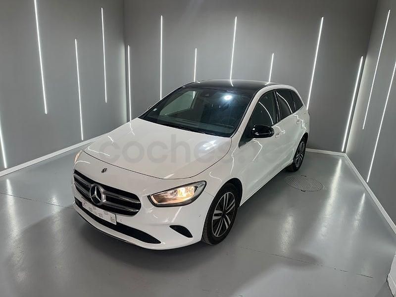 Usado Mercedes B200 150 CV (110 kW) 2021 Blanco Monovolumen