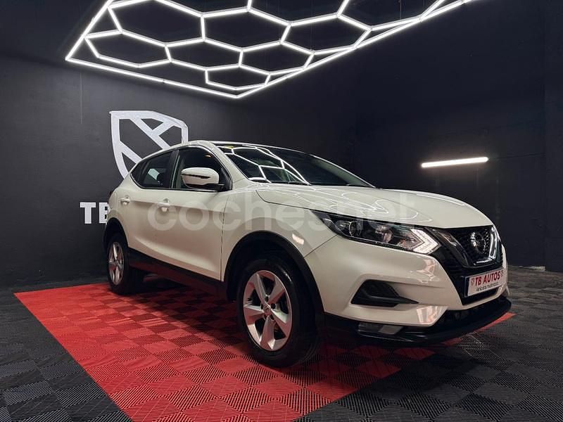 Usado Nissan Qashqai Acenta 115 CV (84 kW) 2021 Blanco SUV