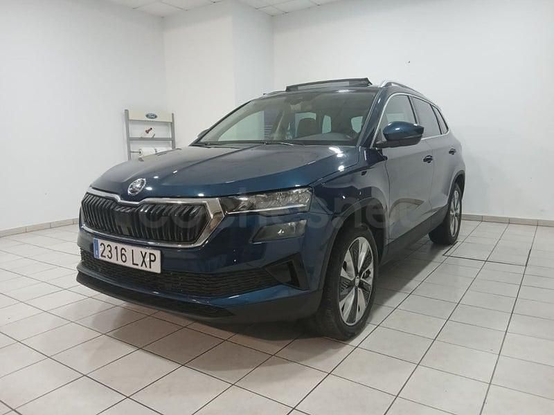 Usado Skoda Karoq Style 150 CV (110 kW) 2022 Azul SUV