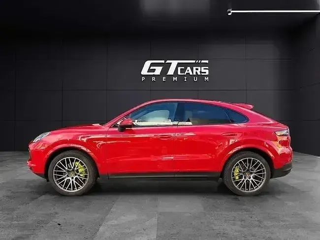 Usado Porsche Cayenne 470 CV (345 kW) 2022 Rojo SUV