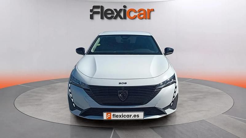 Usado Peugeot 308 Allure 131 CV (96 kW) 2022 Blanco Berlina