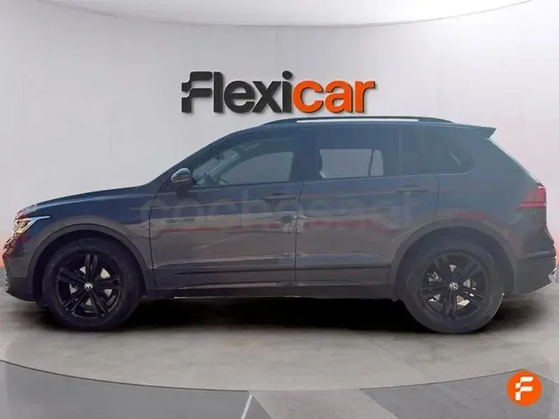 Usado VW Tiguan Life 150 CV (110 kW) 2022 Gris / plata SUV