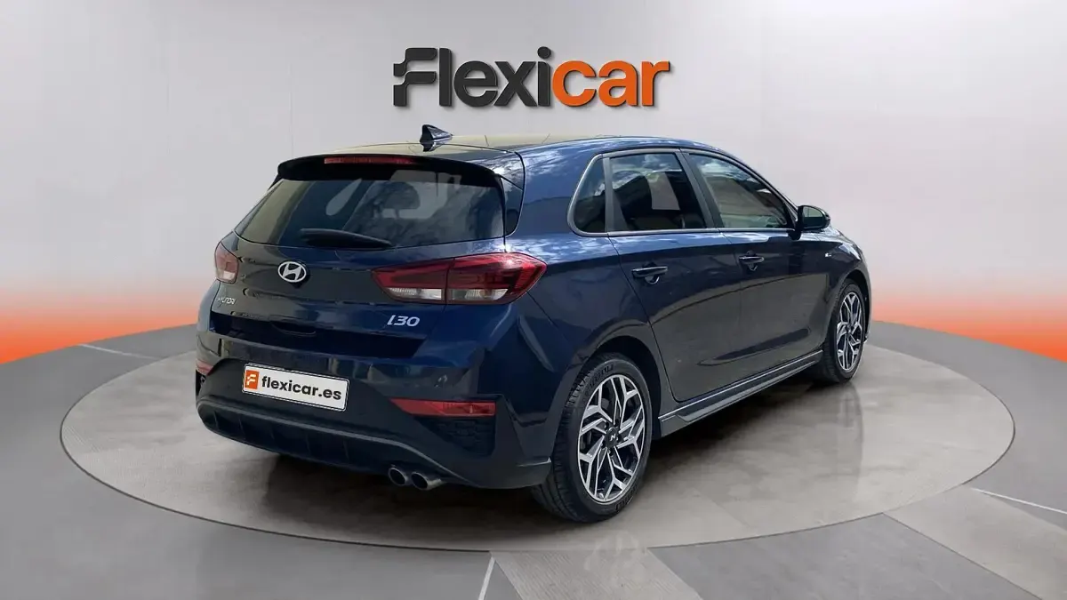 Usado Hyundai i30 N Line 101 CV (74 kW) 2024 Azul Berlina