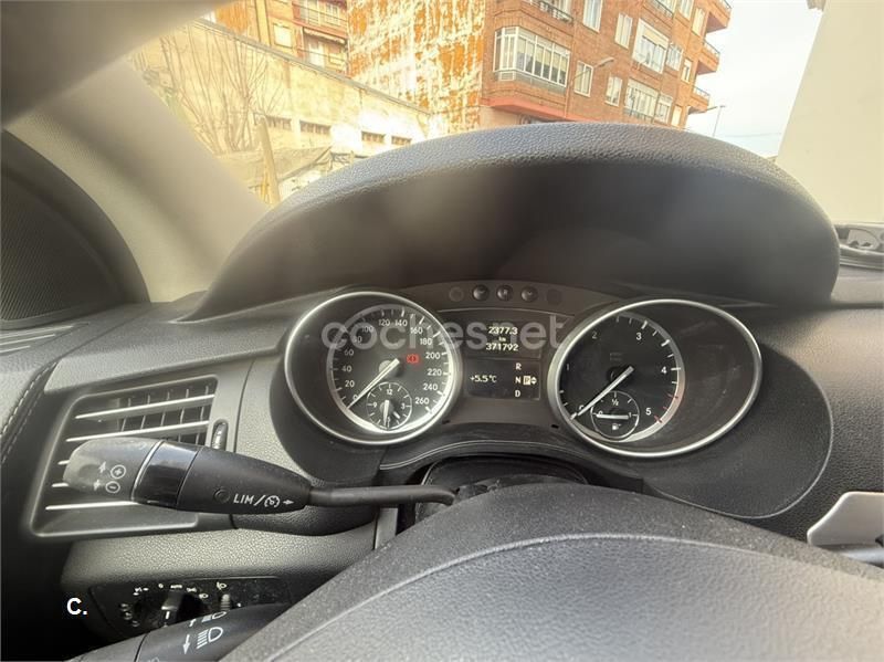 Azul Usado 2010 Mercedes R300 Monovolumen | 10.000 € - Imagen 1/1