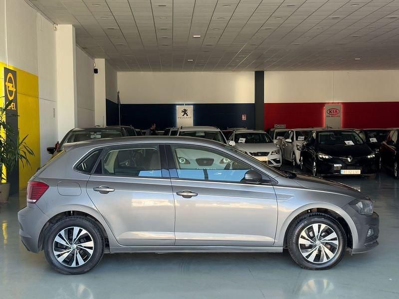 Usado VW Polo 74 CV (54 kW) 2017 Gris