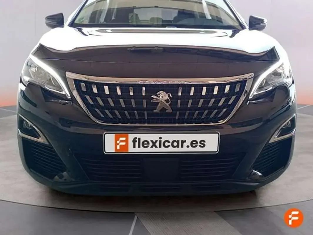 Usado Peugeot 3008 Active 131 CV (96 kW) 2020 Negro SUV