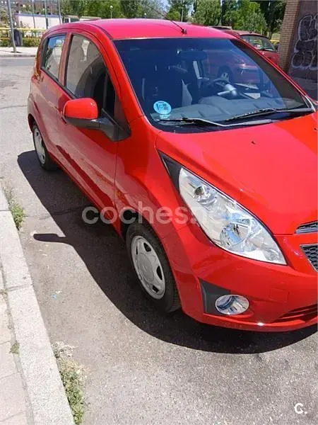 Usado Chevrolet Spark LS 68 CV (50 kW) 2010 Rojo Utilitario
