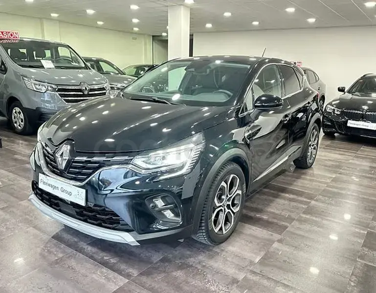 Usado Renault Captur Intens 140 CV (102 kW) 2021 Negro SUV