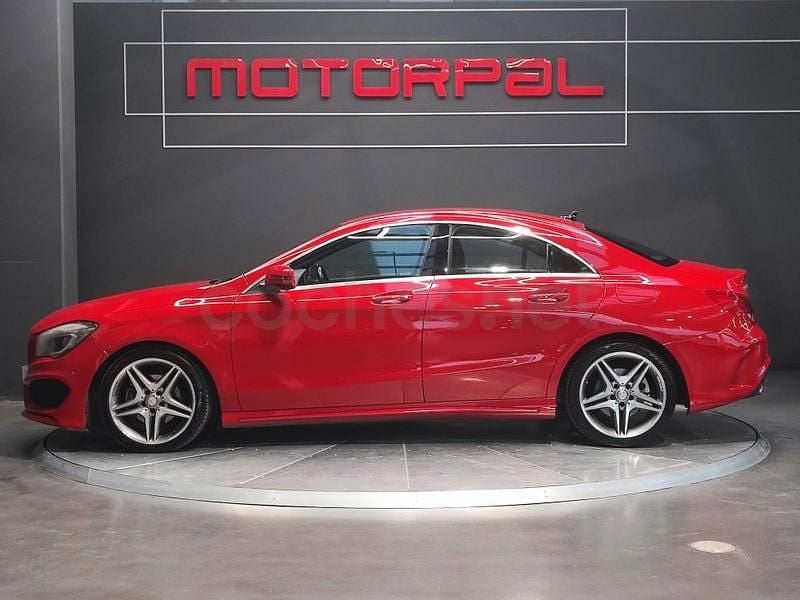 Usado Mercedes CLA200 AMG line 136 CV (100 kW) 2014 Rojo Berlina
