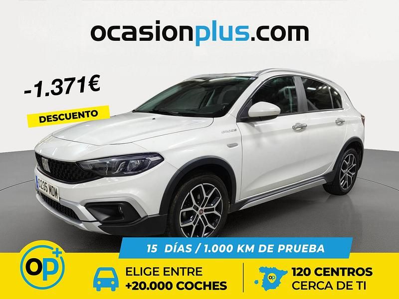 Blanco Usado 2023 Fiat Tipo Cross Berlina | 15.090 € (Precio justo) - Imagen 1/4