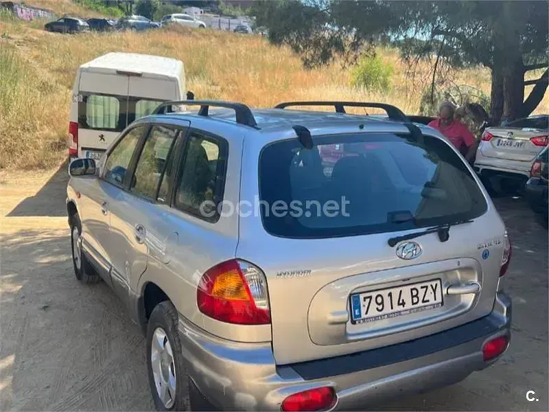 Usado Hyundai Santa Fe GLS 145 CV (106 kW) 2002 Gris / plata SUV