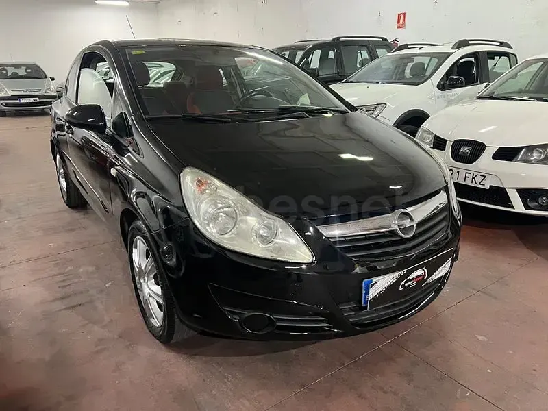 Usado Opel Corsa Enjoy 90 CV (66 kW) 2007 Negro Utilitario