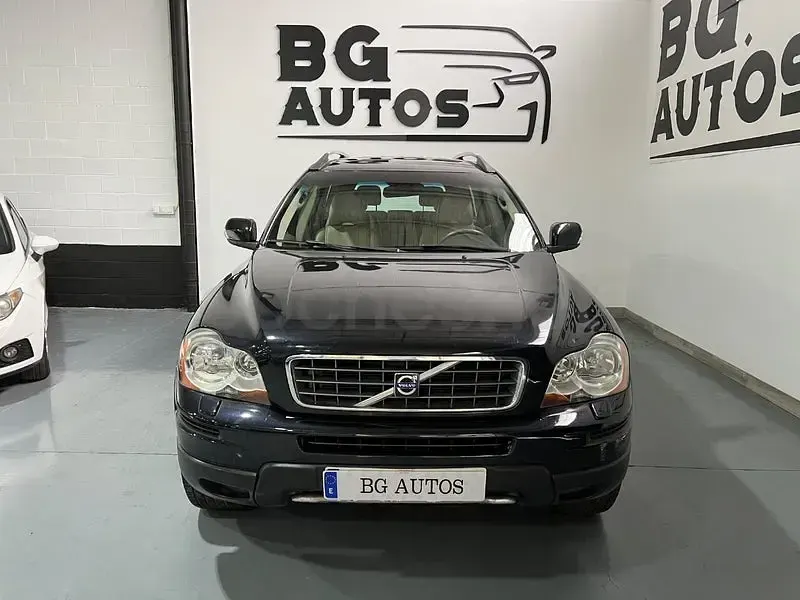 Usado Volvo XC90 Momentum 185 CV (136 kW) 2007 Azul SUV
