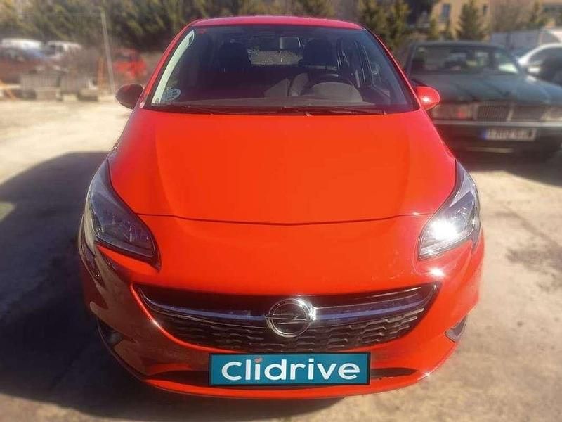 Usado Opel Corsa Selective 90 CV (66 kW) 2018 Rojo Utilitario