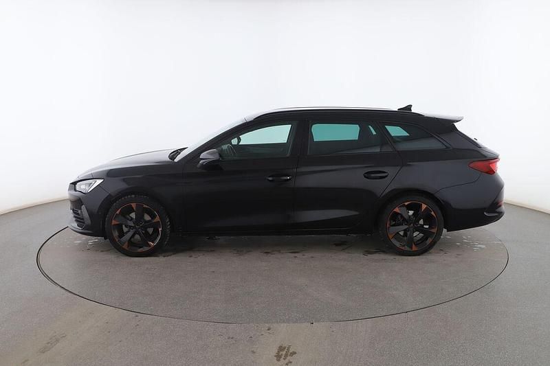 Usado Cupra Leon 150 CV (110 kW) 2024 Negro Familiar
