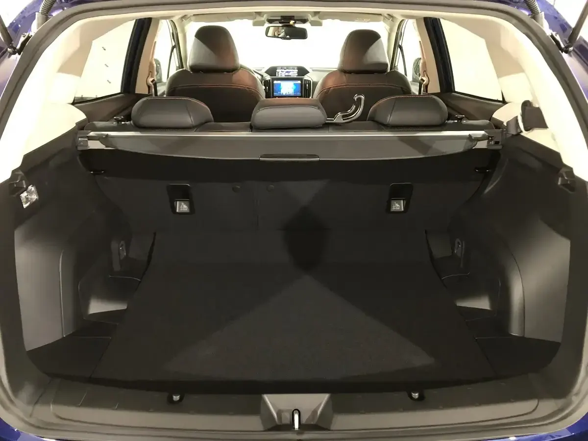 Usado Subaru XV 114 CV (83 kW) 2023 Azul SUV
