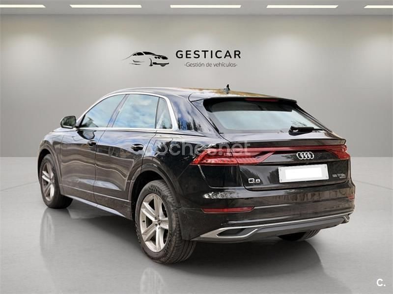 Usado Audi Q8 381 CV (280 kW) 2021 Negro SUV