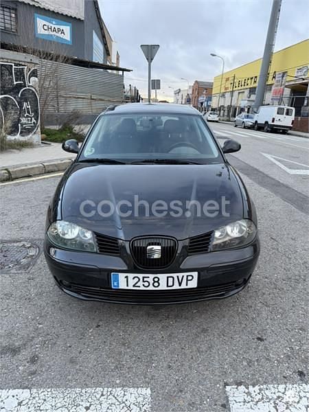 Usado Seat Ibiza 100 CV (73 kW) 2006 Negro Utilitario