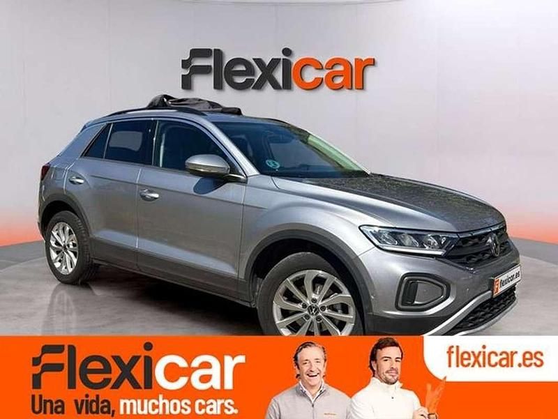 Usado VW T-Roc Advance 150 CV (110 kW) 2022 Beige SUV