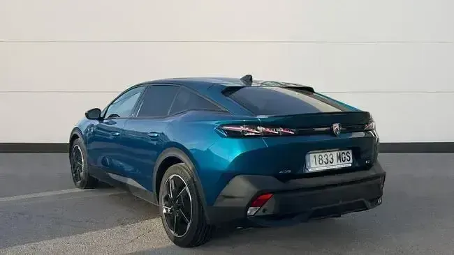 Usado Peugeot 408 GT 130 CV (95 kW) 2023 Azul SUV