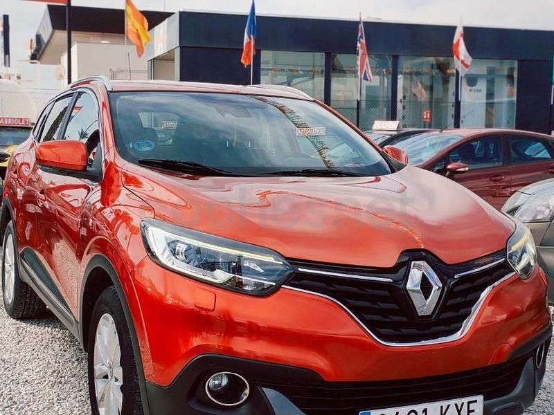 Usado Renault Kadjar Life 130 CV (95 kW) 2018 Rojo SUV