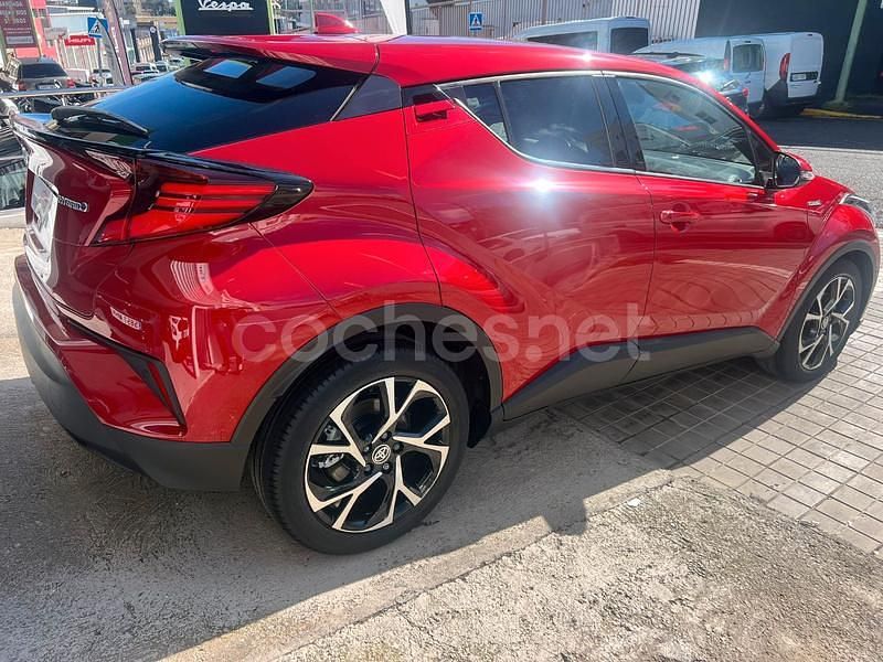 Usado Toyota C-HR Advance 122 CV (89 kW) 2021 Granate SUV