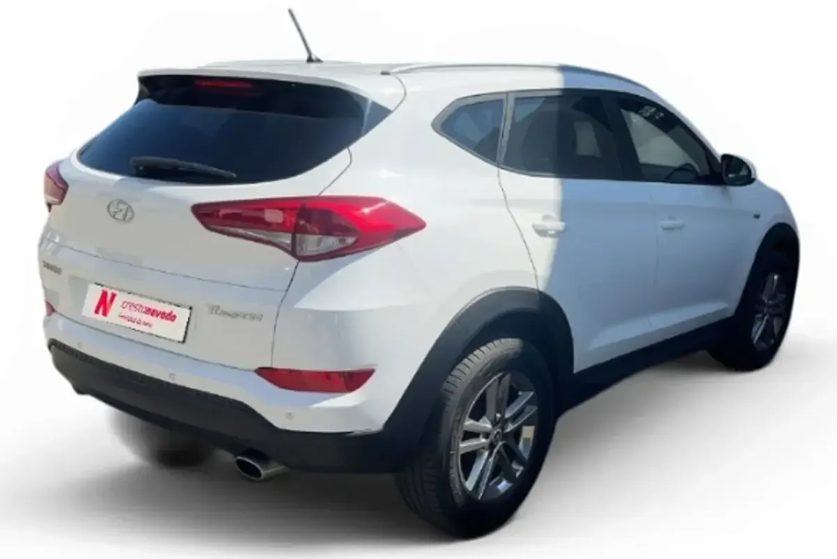 Usado Hyundai Tucson 132 CV (97 kW) 2016 Blanco SUV