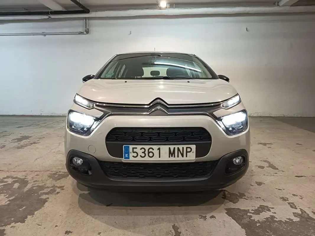 Usado Citroën C3 PureTech 82 CV (60 kW) 2024 Gris Utilitario