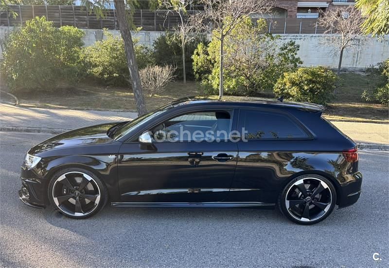 Usado Audi A3 Sport 300 CV (220 kW) 2016 Negro Berlina