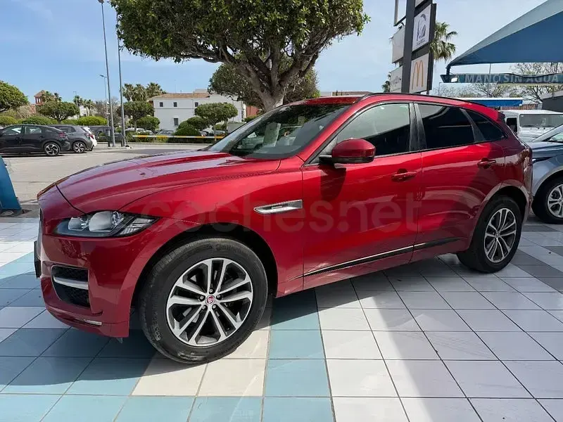 Usado Jaguar F-Pace R-Sport 180 CV (132 kW) 2018 Rojo SUV