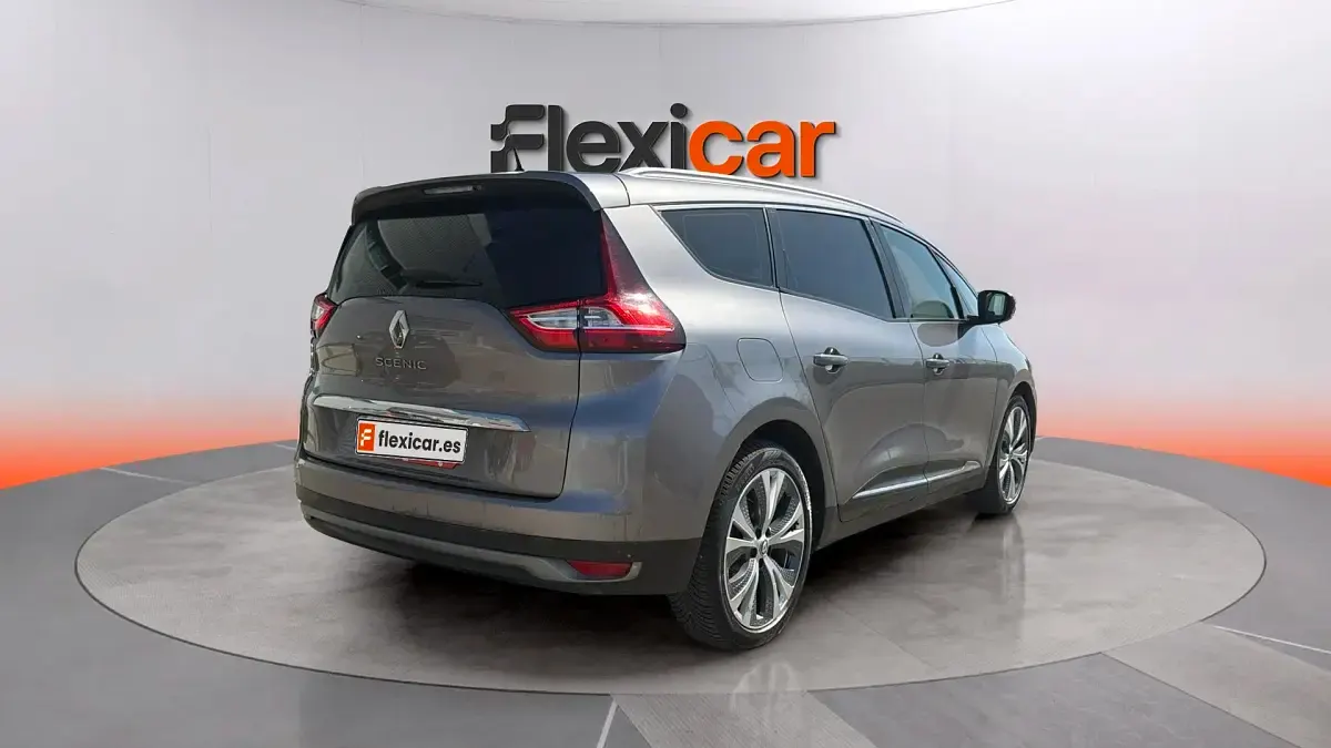 Usado Renault Grand Scénic IV Intens 110 CV (80 kW) 2018 Gris Monovolumen