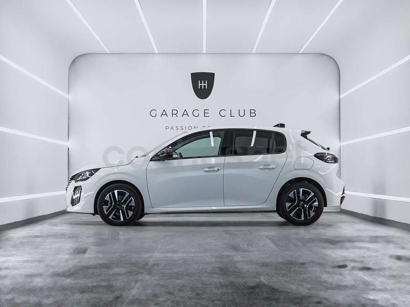 Usado Peugeot 208 Allure 101 CV (74 kW) 2024 Blanco Utilitario