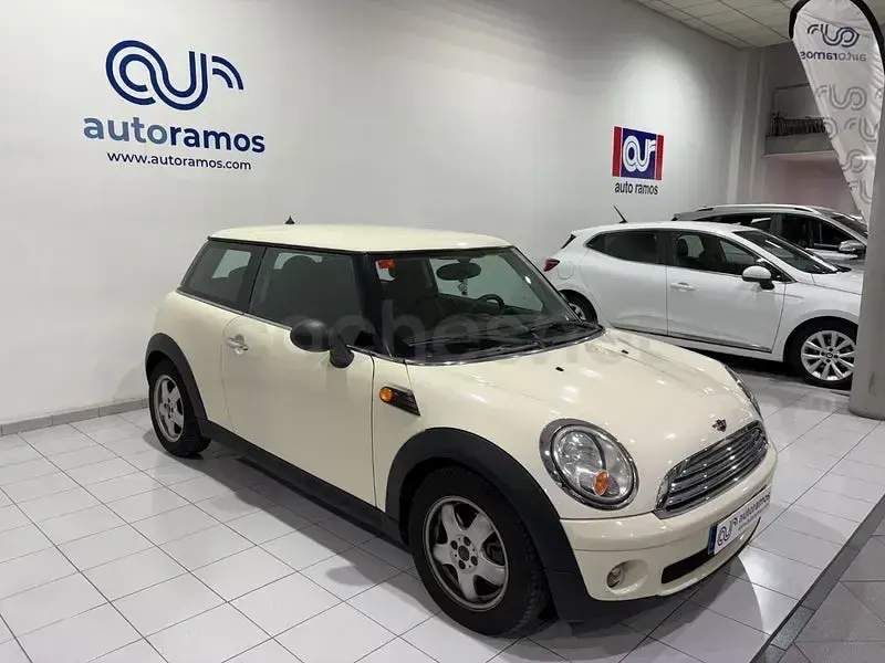 Usado Mini ONE 95 CV (69 kW) 2009 Beige Utilitario