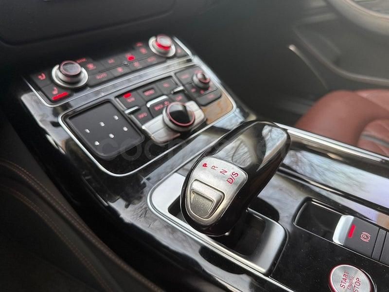 Usado Audi S8 plus 605 CV (444 kW) 2016 Gris / plata Berlina