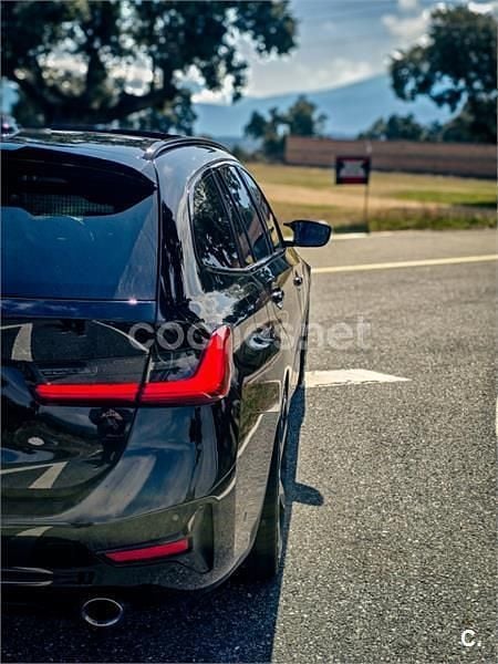 Usado BMW 330 Sport Line 286 CV (210 kW) 2021 Negro Familiar