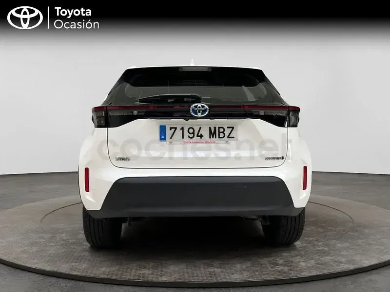 Usado Toyota Yaris Cross Active 116 CV (85 kW) 2022 Blanco SUV