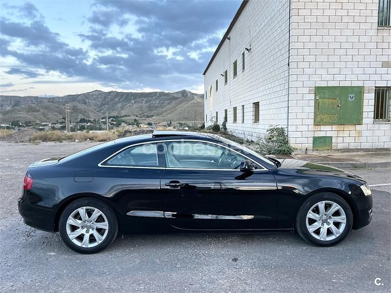 Usado Audi A5 180 CV (132 kW) 2010 Negro Coupe