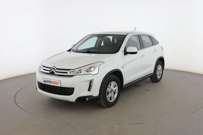 Usado Citroën C4 Seduction 115 CV (84 kW) 2013 Blanco SUV