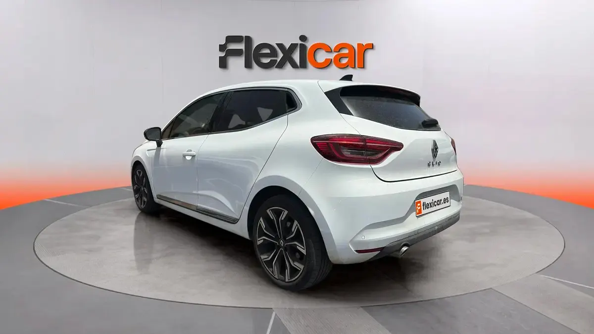 Usado Renault Clio V Techno 140 CV (102 kW) 2023 Blanco Berlina