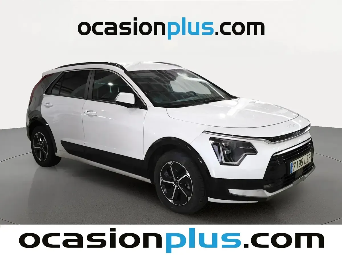 Usado Kia Niro 141 CV (103 kW) 2022 Blanco SUV