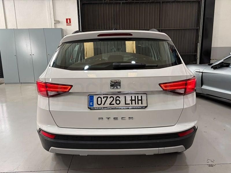 Usado Seat Ateca Style 150 CV (110 kW) 2020 Blanco SUV