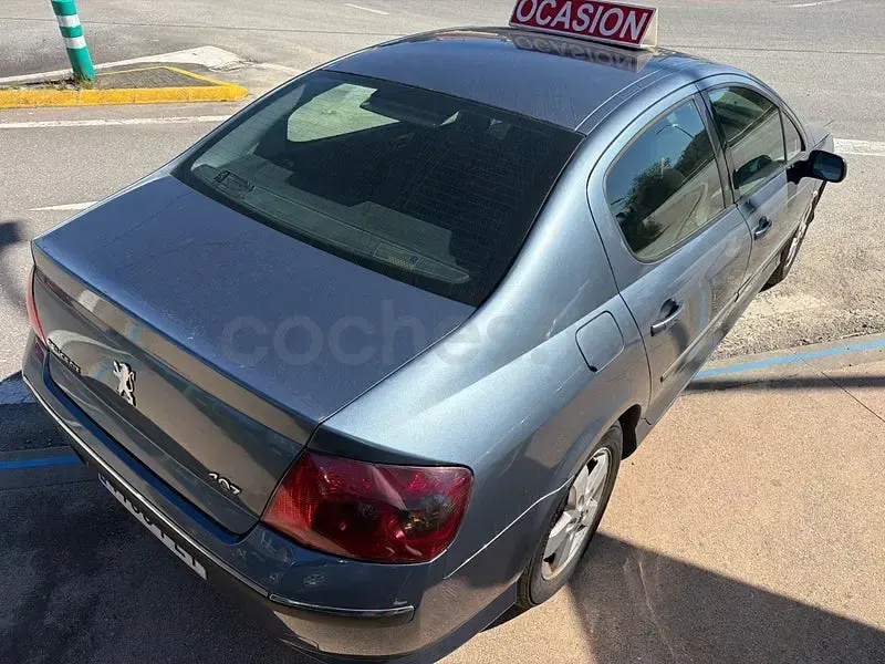 Usado Peugeot 407 110 CV (80 kW) 2007 Gris / plata Berlina